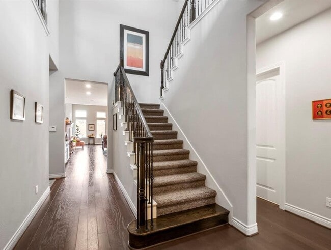 Building Photo - 5231 Pickford Grove Ln