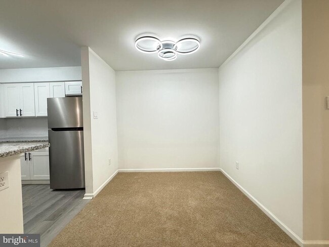 Building Photo - 1512 Foxmeadow Cir