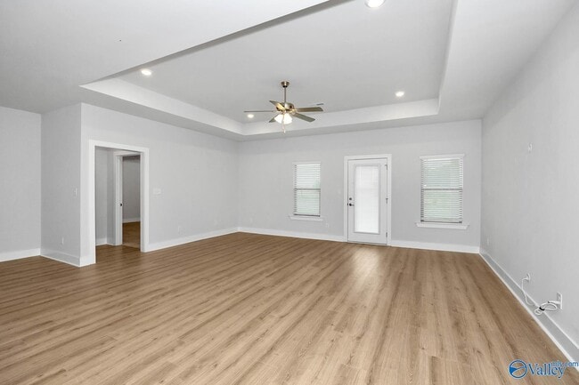 Building Photo - 144 Clift Farm Dr
