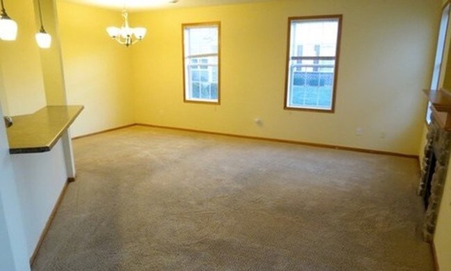 Building Photo - 3472 Cherry Ln