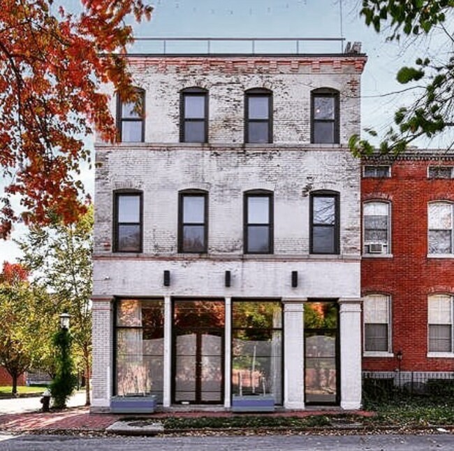 Foto del edificio - 900 Hickory St