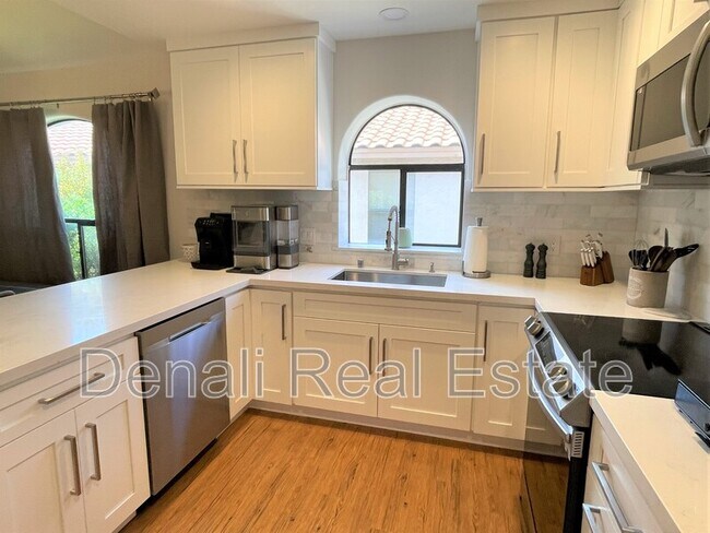 Foto del edificio - 16635 N 59th St