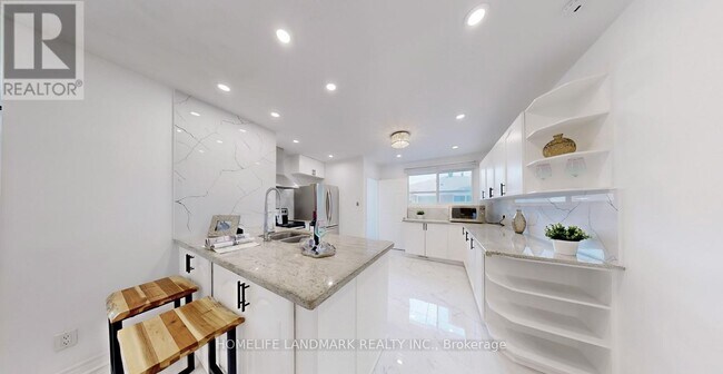 Photo du bâtiment - 246 Beechy Dr