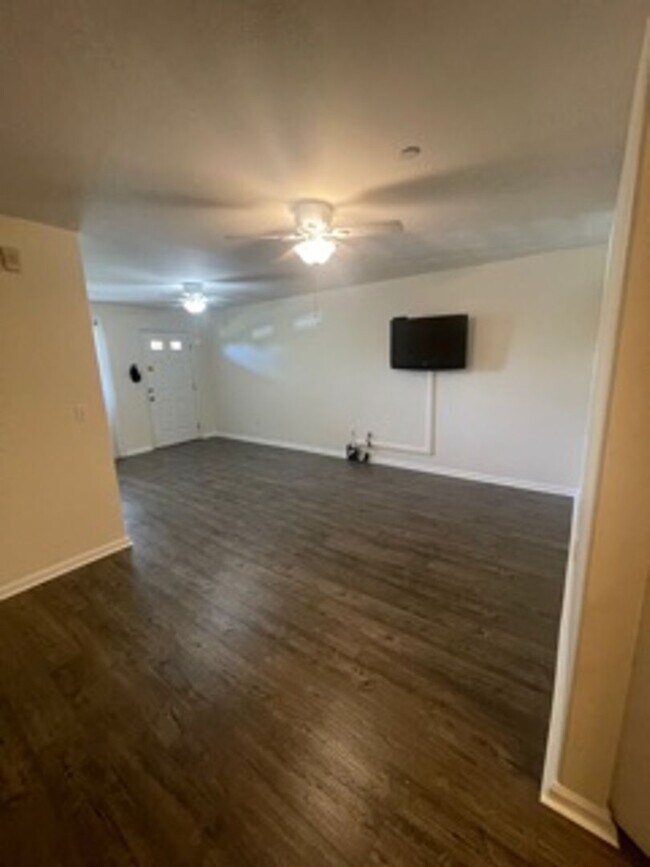 Foto del edificio - 2 bed/ 2 bath Kahana Condo