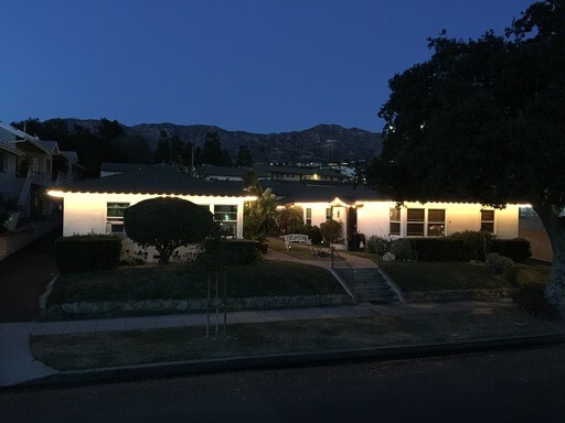 Building Photo - 2215 Florencita Ave