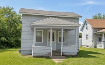 Building Photo - 601 N Winnebago Ave