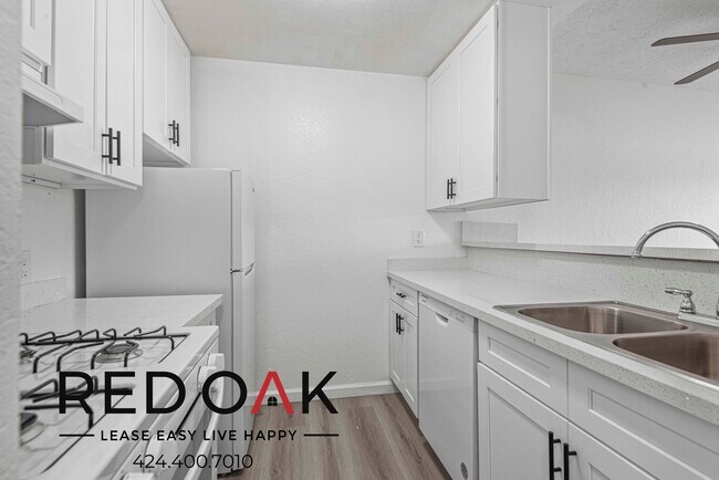 Foto del edificio - 10285 Tujunga Canyon Blvd