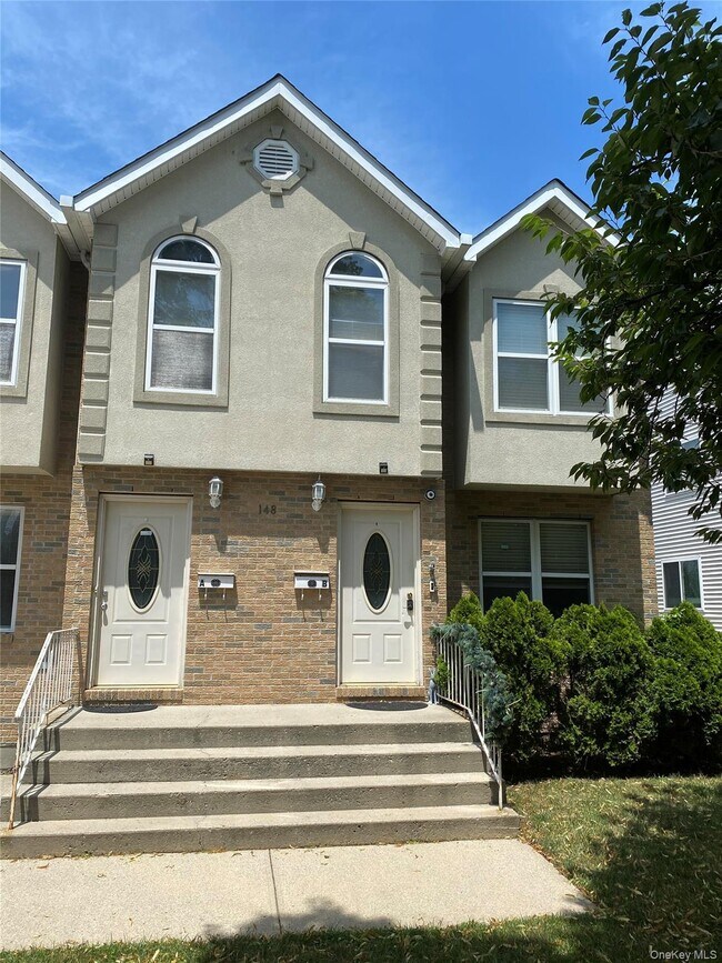 Building Photo - 148 Jefferson Ave