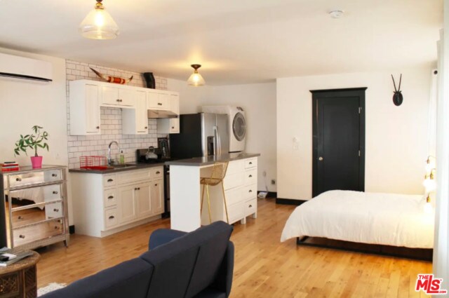 Foto del edificio - 2233 W 27th St