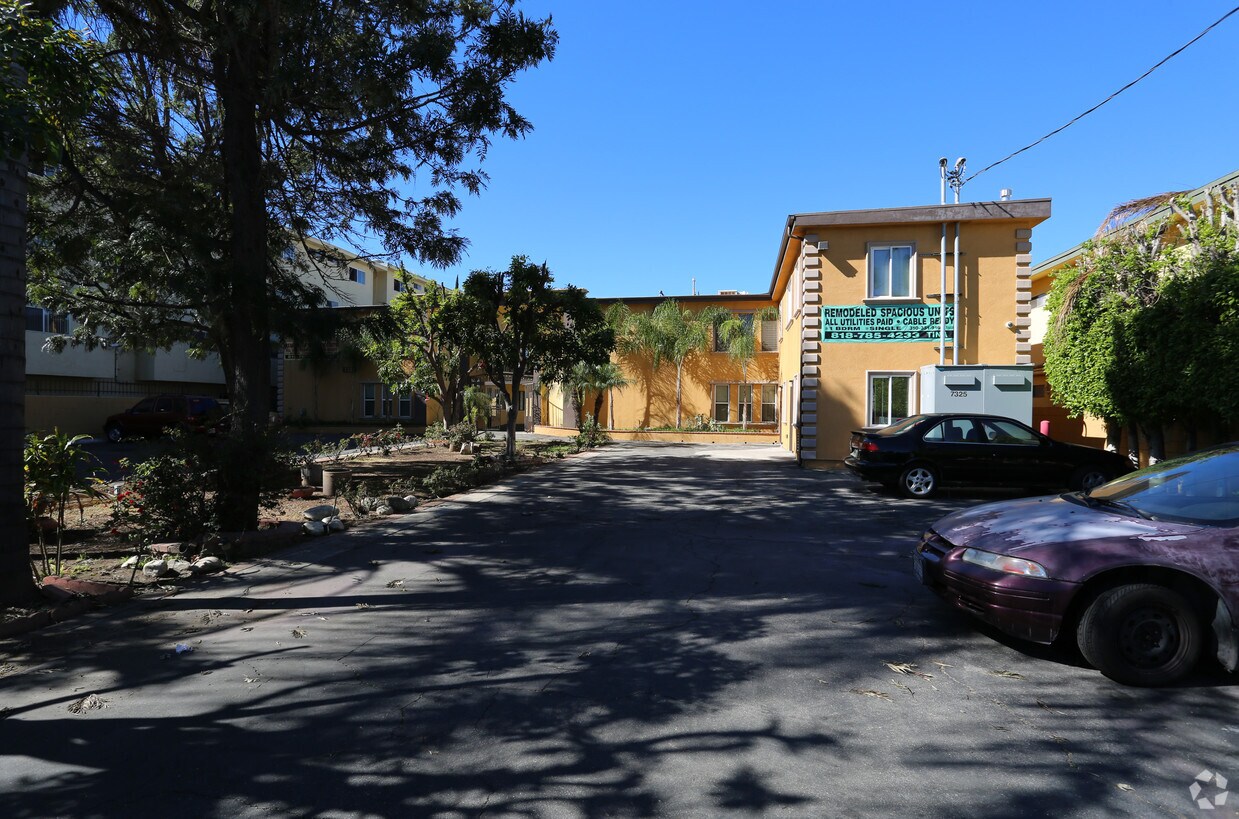 Primary Photo - Fountain Apartments