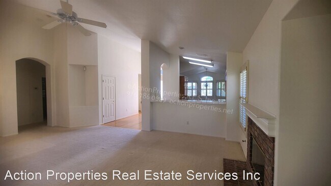 Foto del edificio - 2 br, 2 bath House - 7035 Lost Lake Lane