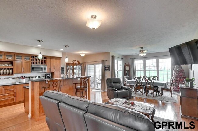 Foto del edificio - 14008 Tregaron Ridge Ct