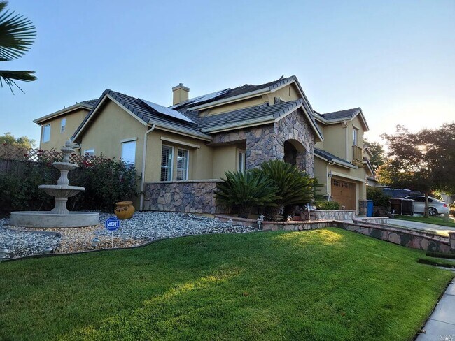 Building Photo - 332 Ring Neck St