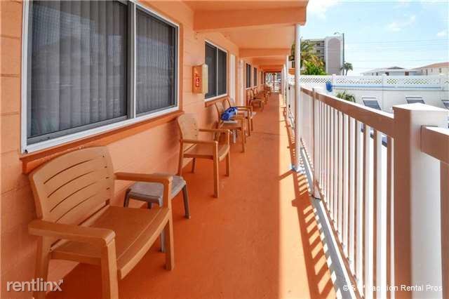 Foto del edificio - 14251 Gulf Blvd