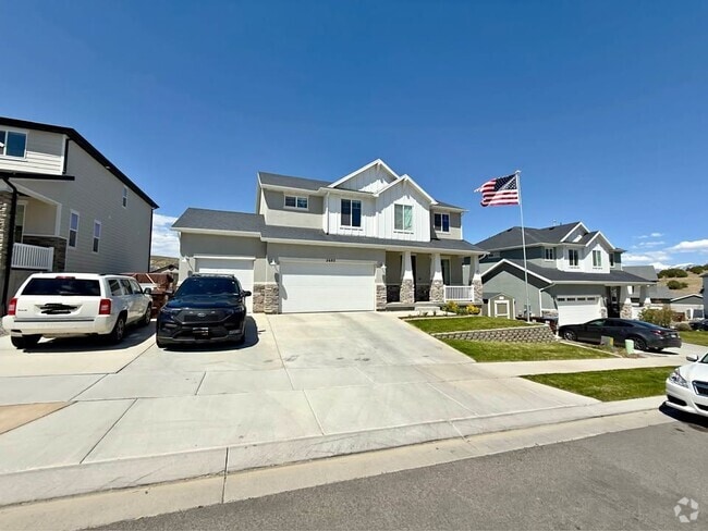 Building Photo - 2693 E Gambel Oaks Dr