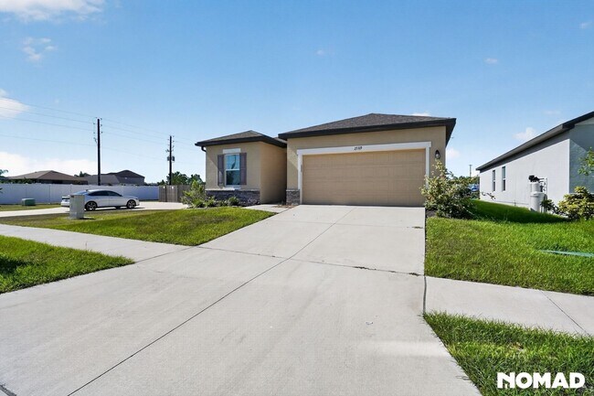 Foto del edificio - 2389 Harris Hawk Ave