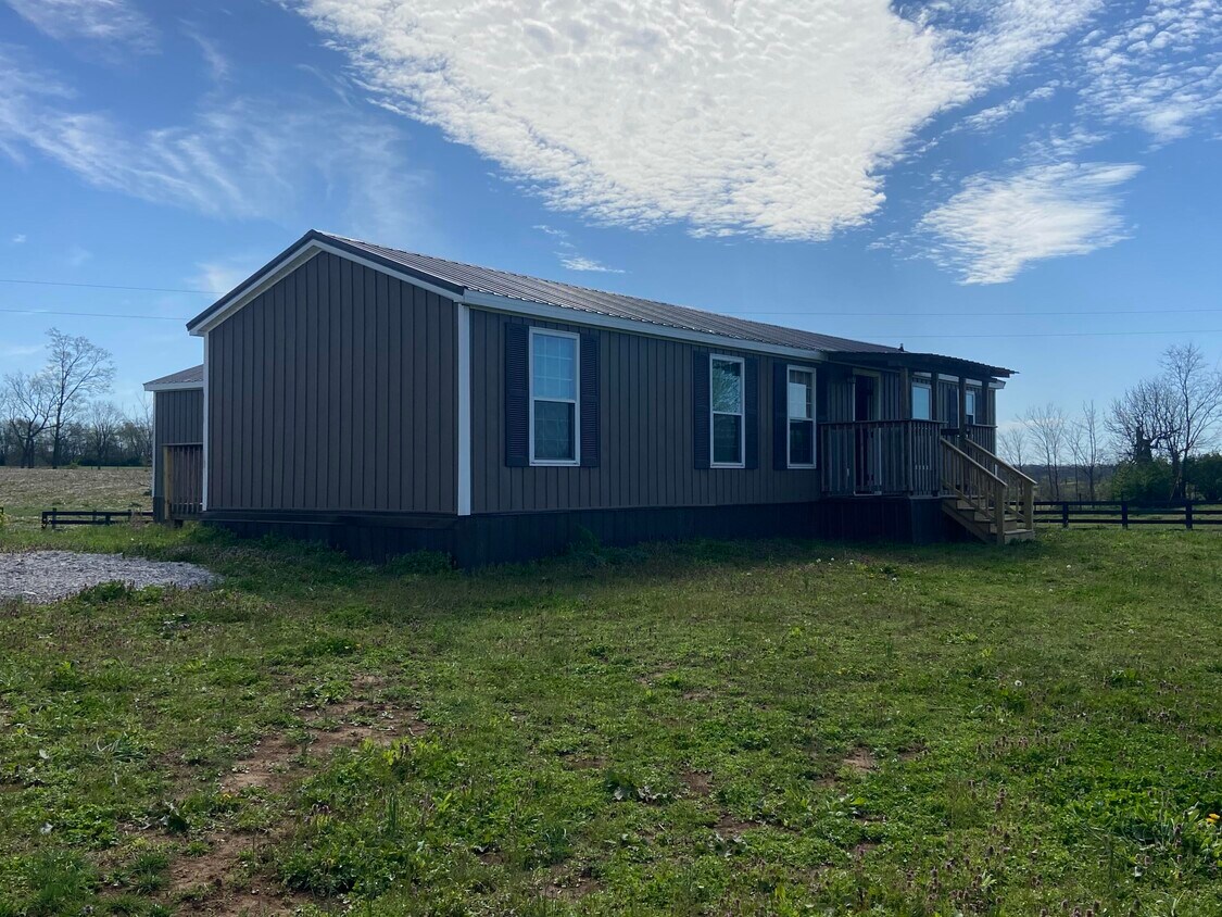 Foto principal - 990 Clay Kiser Rd