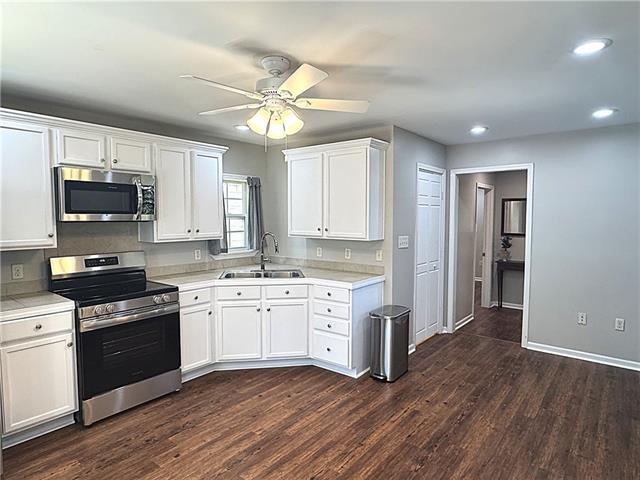 Foto del edificio - 13151 Cleveland St