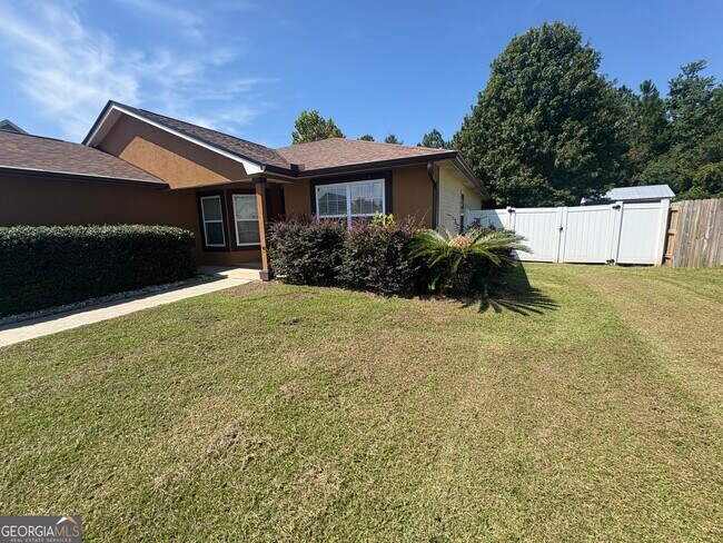 Building Photo - 603 Victorias Cir