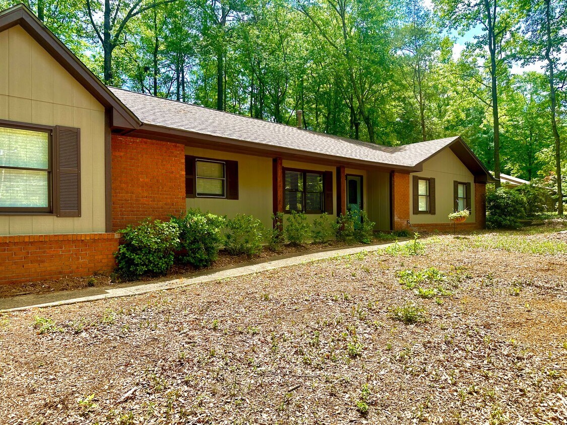 620 N College St, Auburn, AL 36830 House Rental in Auburn, AL