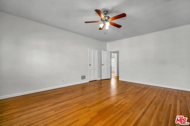 Building Photo - 614 Midvale Ave