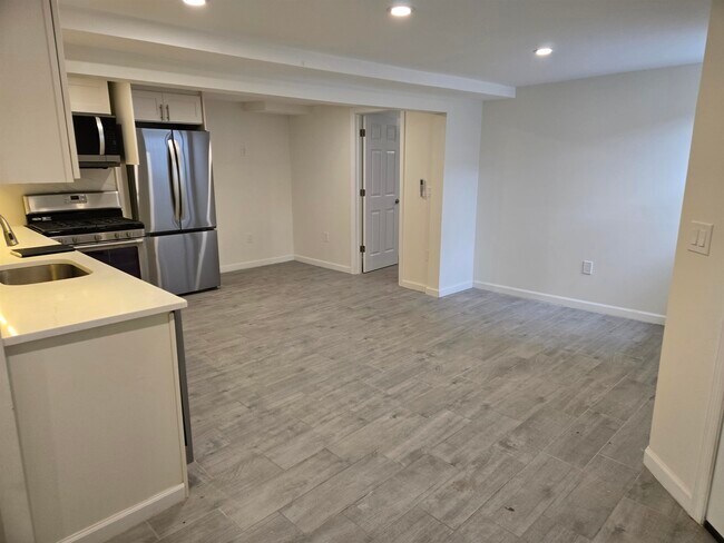 Foto del edificio - 38 51st St