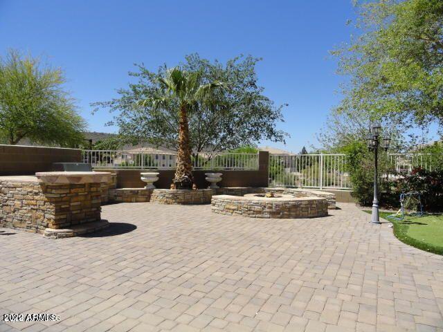 Foto del edificio - 5730 W Park View Ln
