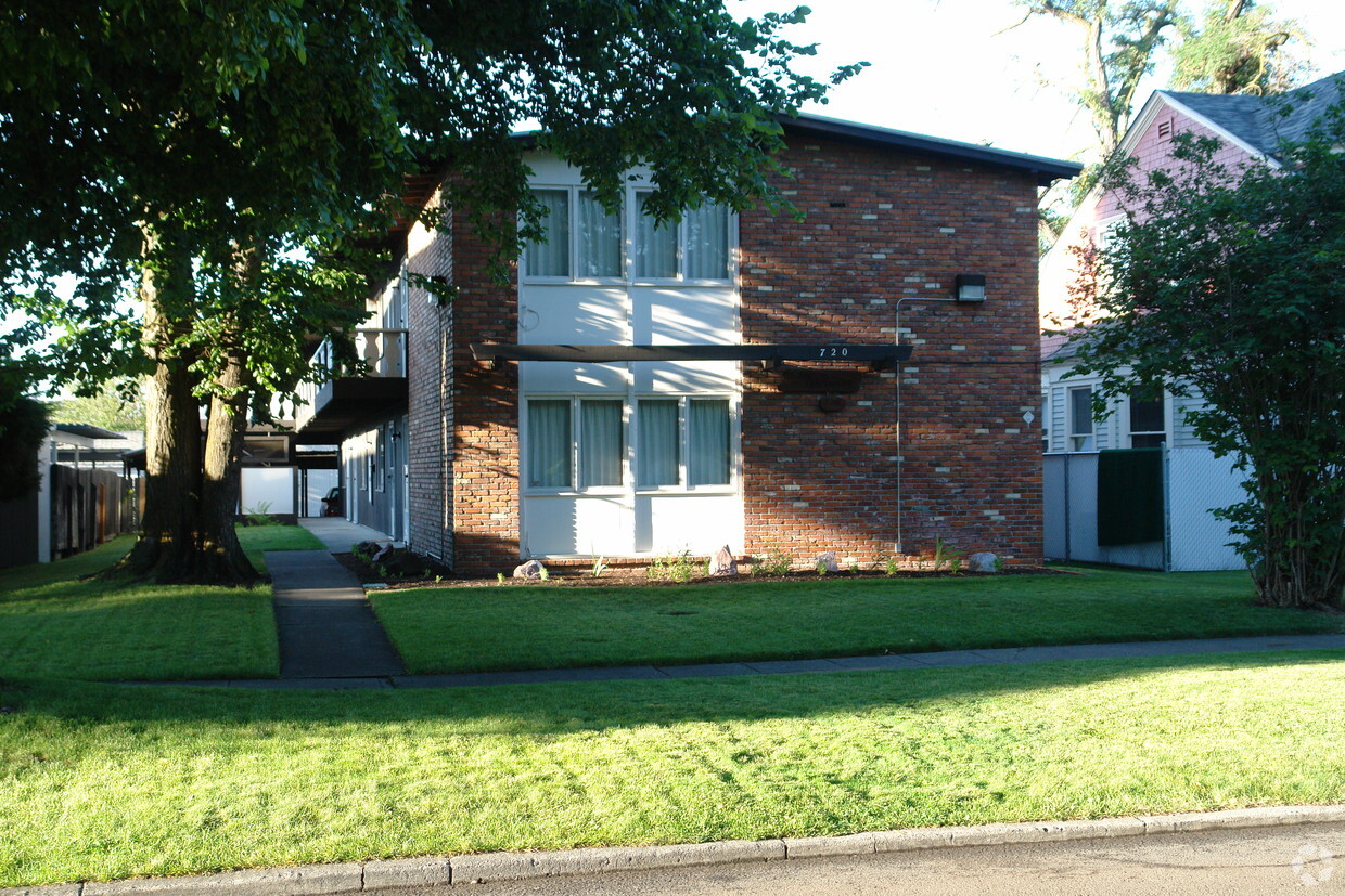 Foto del edificio - Lamplighter Apartments