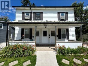 Building Photo - 194 Breithaupt St