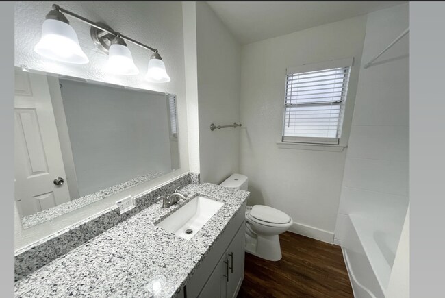 Baño - Estación de Saginaw.png - Saginaw Station
