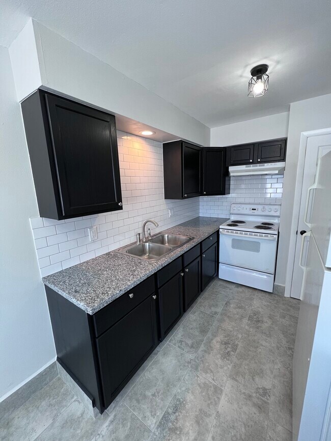 Foto del edificio - 7820 Venus St