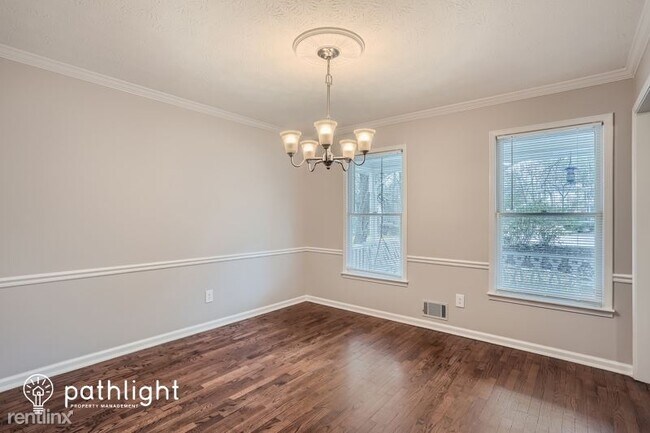 Building Photo - 4 br, 2 bath House - 1675 Longwood Dr SW UNIT
