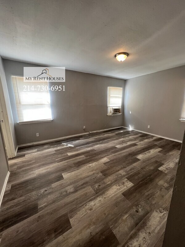 1906 Village Way, Dallas, TX 75216 Condo for Rent in Dallas, TX