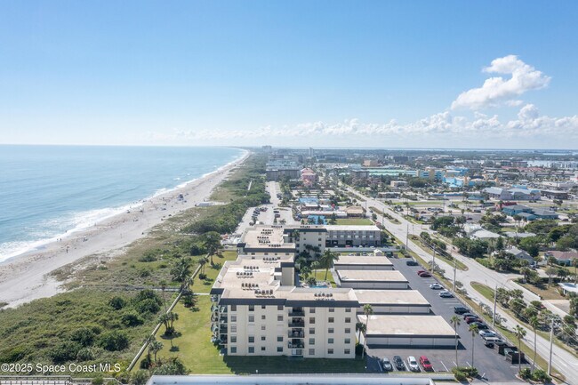 Foto del edificio - 4570 Ocean Beach Blvd