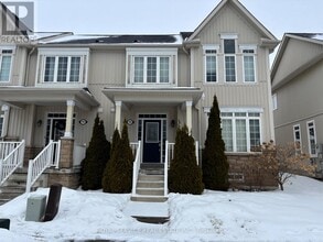 Building Photo - 762 Carlisle St