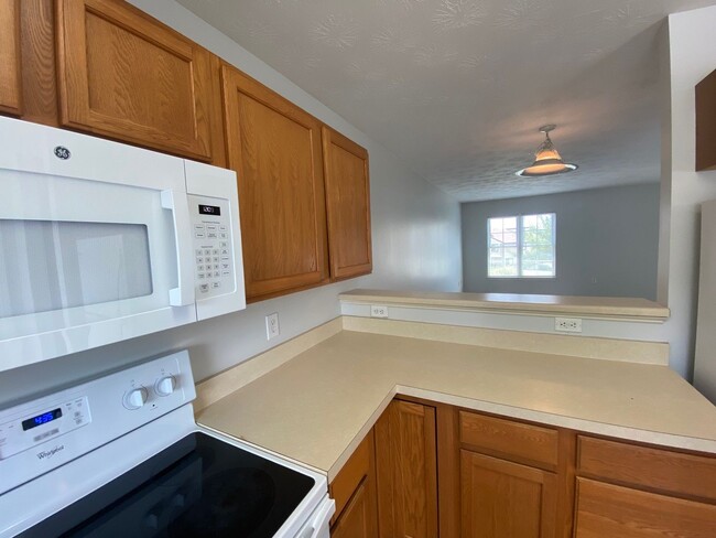 Foto del edificio - Great City Condo with 2 Primary Suites!