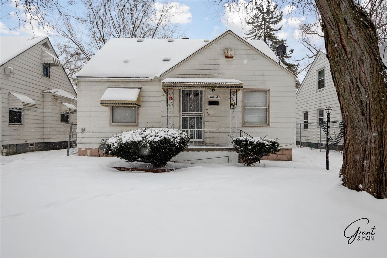 Primary Photo - 2 bedroom $1100
