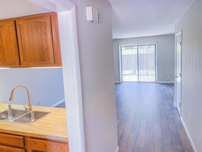 Building Photo - 746 M.L.K. Jr Blvd