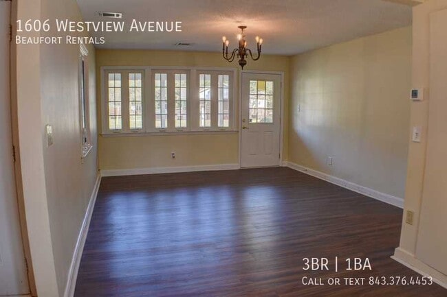 Building Photo - 1606 Westview Ave