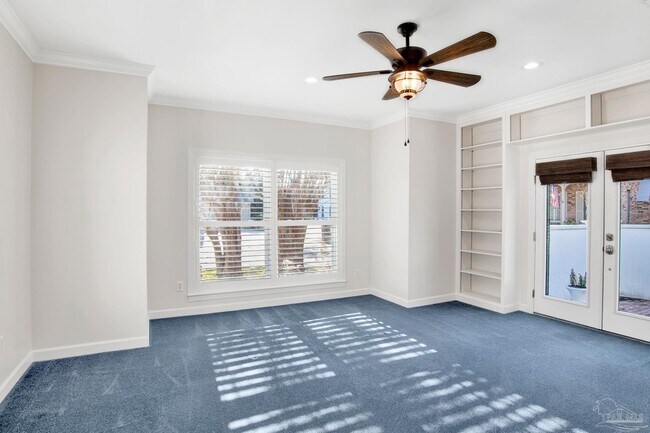 Building Photo - 3347 Chantarene Dr