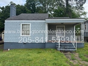 Building Photo - 915 6th St W