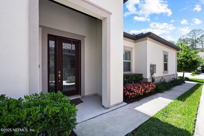 Foto del edificio - 435 Wingstone Dr