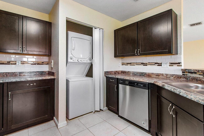 Foto del edificio - 8460 NW 40th St