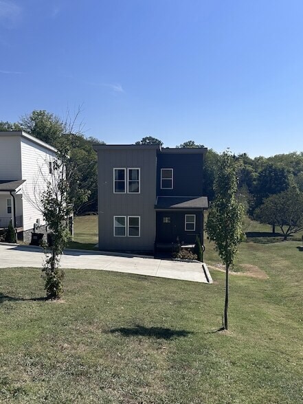 Foto del edificio - 1008 Fontaine Dr