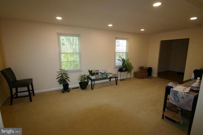 Building Photo - 8812 Alliston Hollow Way