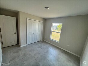 Building Photo - 2538 NW 24th Pl