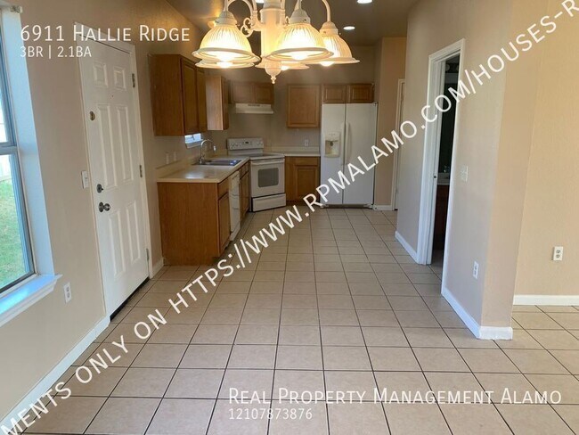 Foto del edificio - 6911 Hallie Ridge