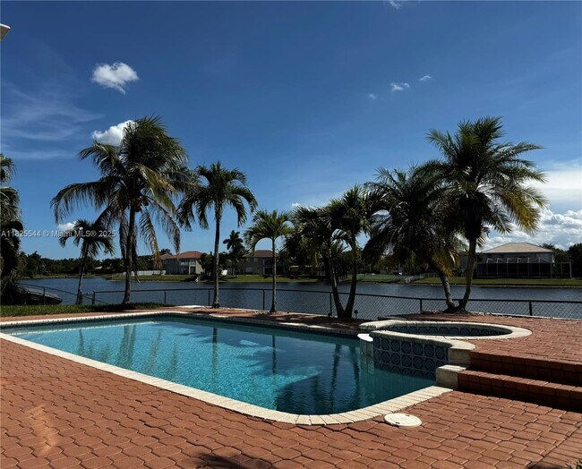 Foto del edificio - 122 SW 164th Terrace