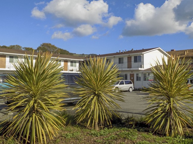 Building Photo - Merrydale Apartments