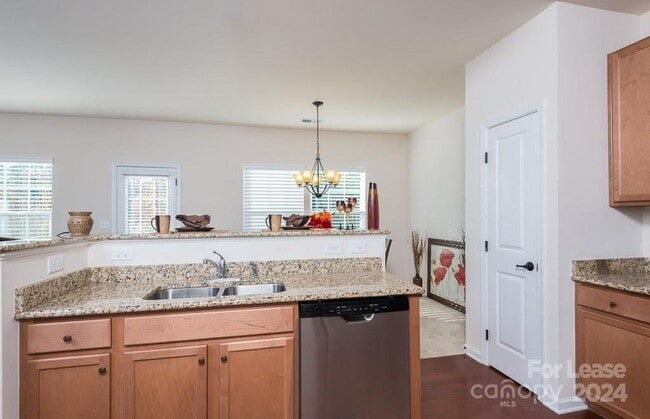 Building Photo - 9308 Alice McGinn Drive